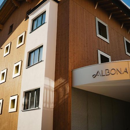 Hotel Albona Nova Zuers Ngoại thất bức ảnh