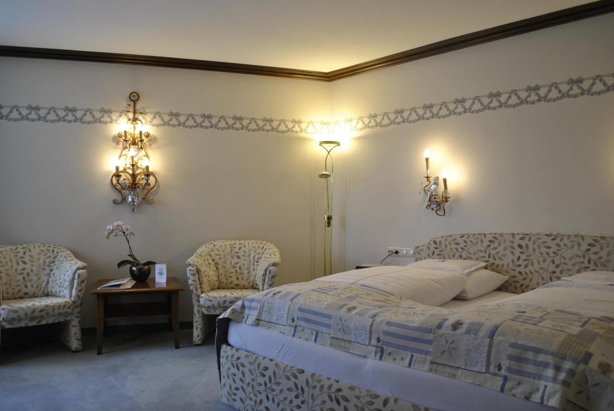 Hotel Albona Nova Zuers Ngoại thất bức ảnh