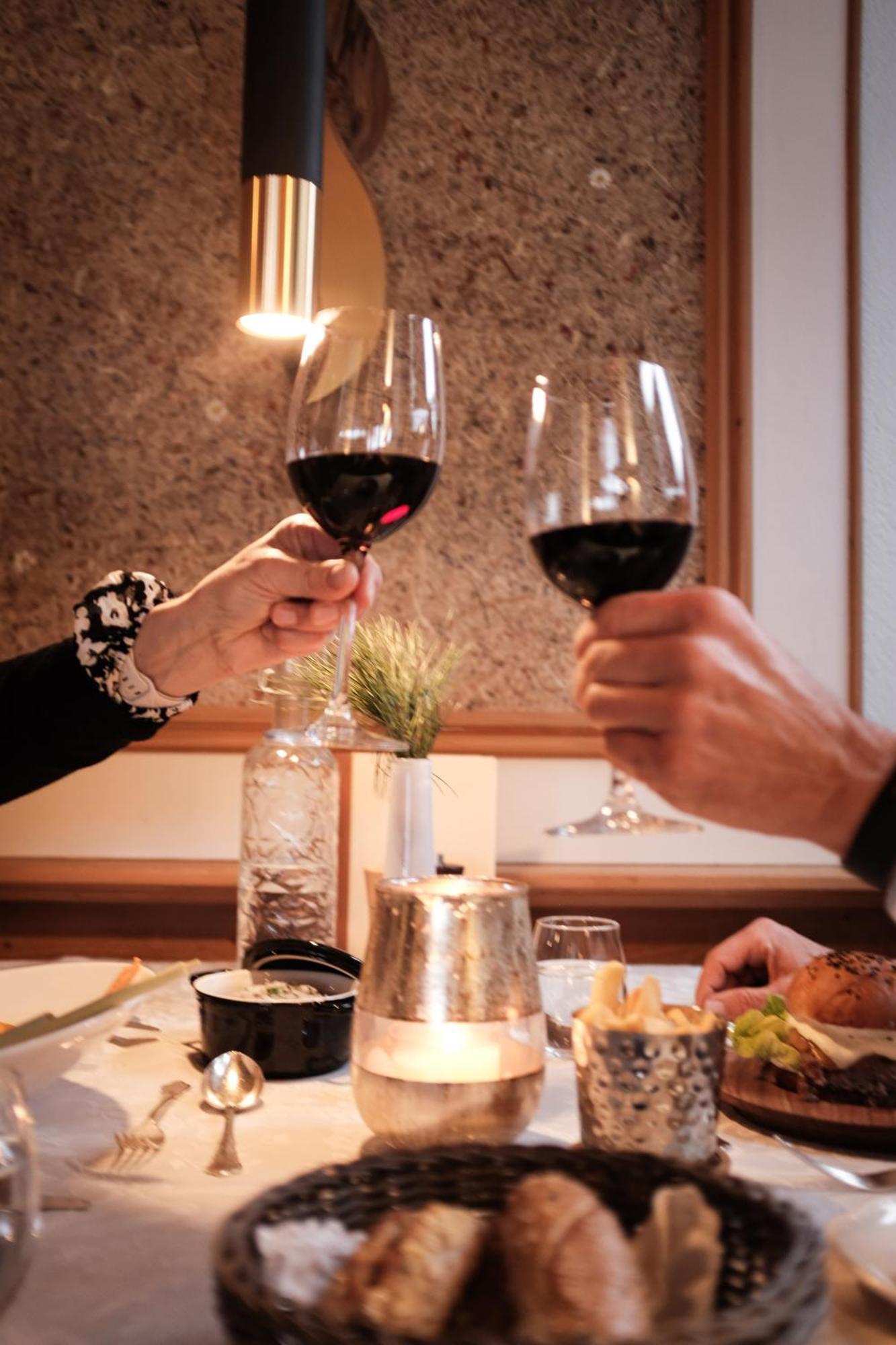 Hotel Albona Nova Zuers Ngoại thất bức ảnh