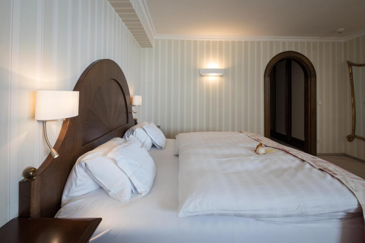 Hotel Albona Nova Zuers Ngoại thất bức ảnh